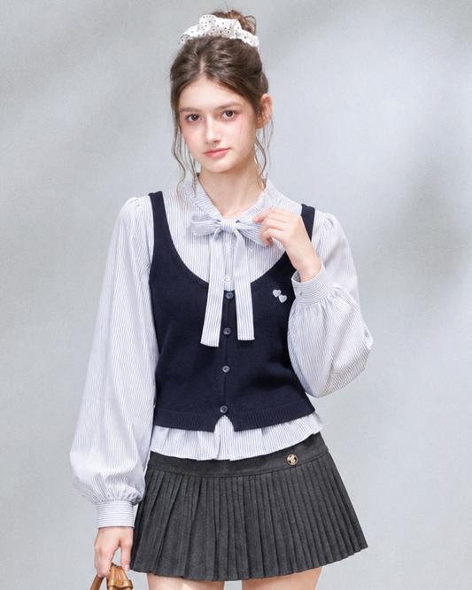 Heart point navy tops RI1578