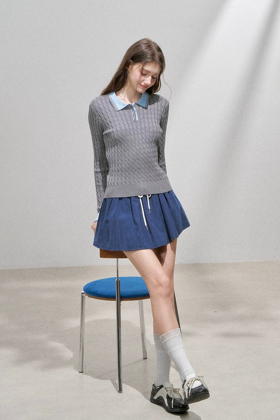 line curler contrast navy tops RI1373