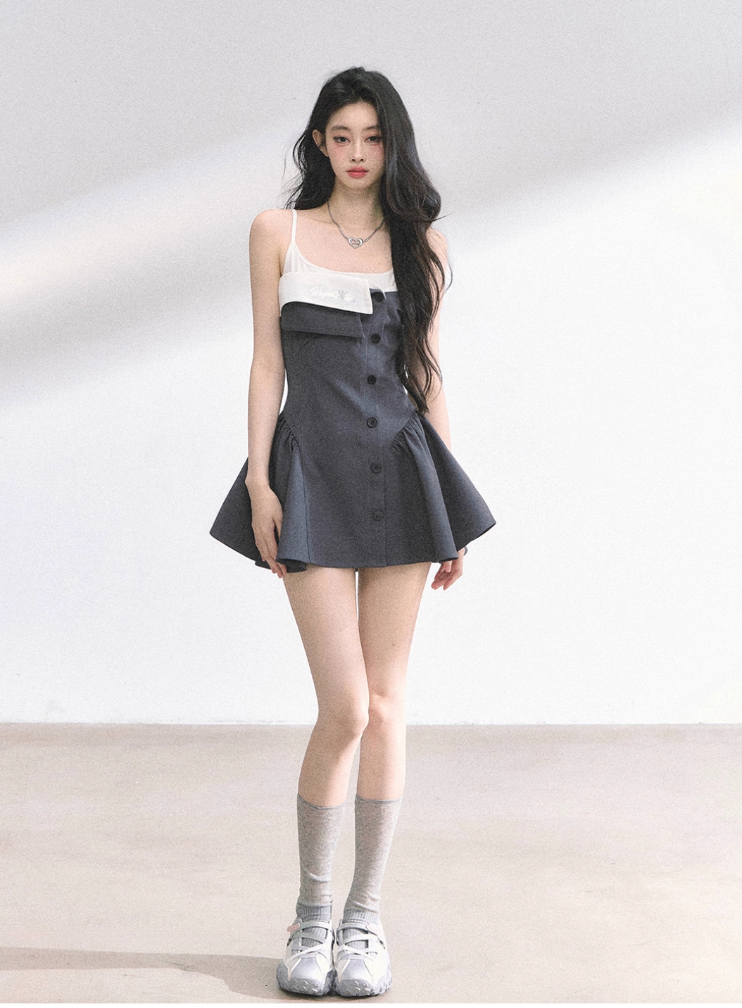 design gray one-piece RI1304